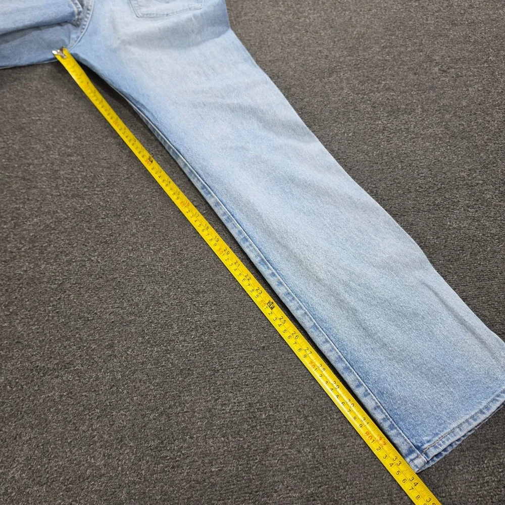 Levi's 501 Original Fit Jeans Mens 33x34 Light Wash Blue Button Fly Straight Leg